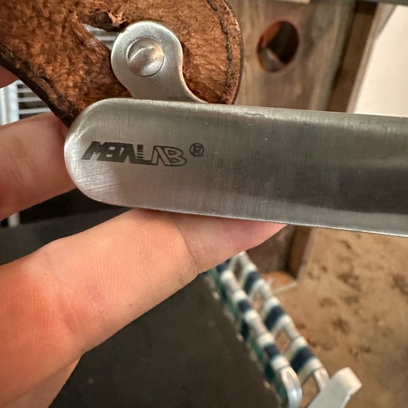 Spurs and straps NWOT - Picture 5 of 11